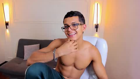 Ryan And Casper online show from March 20, 6:35 pm