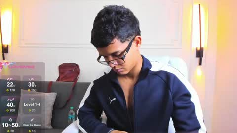 Ryan And Casper online show from May 23, 2:32 pm