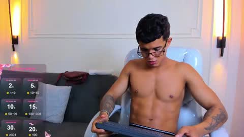 Ryan And Casper online show from June 9, 1:23 pm