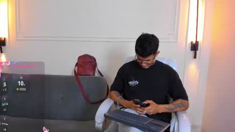 Ryan And Casper online show from June 19, 1:59 pm