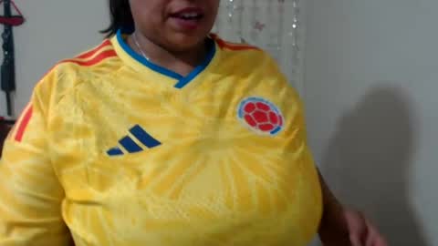 Snapshot of pareja_explosivasexx chatting on July 4, 12:50 am Luna online show from July 4, 12:50 am