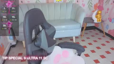 PARIS  online show from March 18, 3:09 am