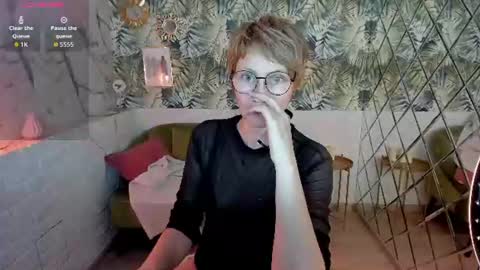 Paris online show from August 5, 6:33 pm
