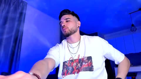 Paris online show from January 31, 5:32 pm