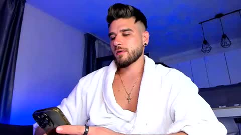 Paris online show from September 21, 11:39 pm