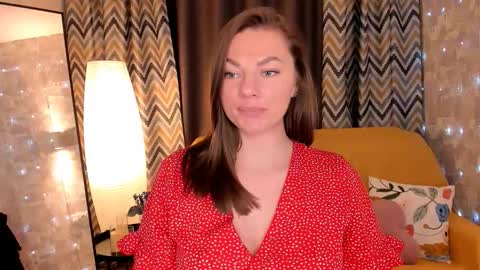 Paris online show from March 7, 8:55 am