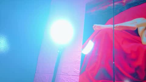 Snapshot of park_jimin1 chatting on December 2, 2:28 am park_jimin1 online show from December 2, 2:28 am