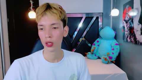 Snapshot of park_jimin1 chatting on December 14, 2:11 pm park_jimin1 online show from December 14, 2:11 pm