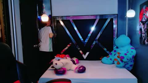 Snapshot of park_jimin1 chatting on December 16, 7:08 pm park_jimin1 online show from December 16, 7:08 pm