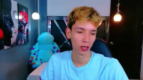 Snapshot of park_jimin1 chatting on December 18, 12:44 pm park_jimin1 online show from December 18, 12:44 pm