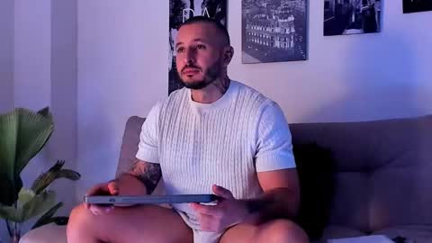 parker lavine online show from September 13, 2:33 am