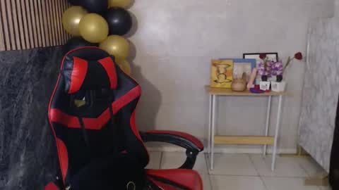 HENRY online show from November 24, 4:01 am