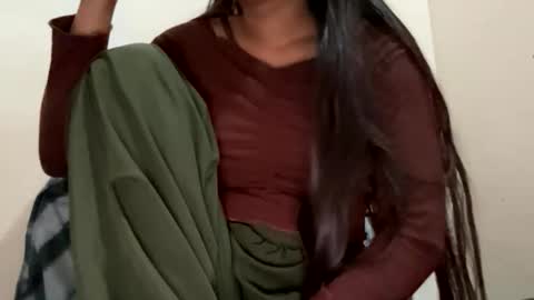 parneetu_642 online show from February 2, 6:01 am