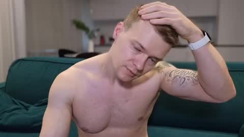 Pashka online show from April 4, 1:19 pm