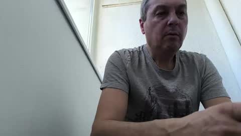 Snapshot of paspartu22 chatting on November 14, 9:52 am paspartu22 online show from November 14, 9:52 am