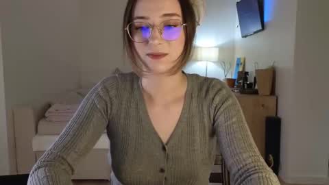 Anna online show from March 20, 8:57 pm