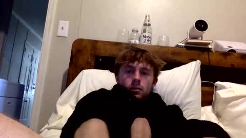 Snapshot of patdaddy12 chatting on February 24, 7:12 pm patdaddy12 online show from February 24, 7:12 pm