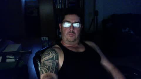 Snapshot of patmilll chatting on May 5, 11:24 pm patmilll online show from May 5, 11:24 pm