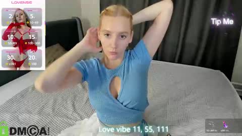 patr1cia_hart online show from October 2, 1:23 am