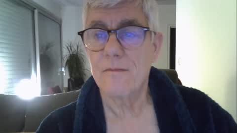 patrick5275 online show from March 14, 5:57 am