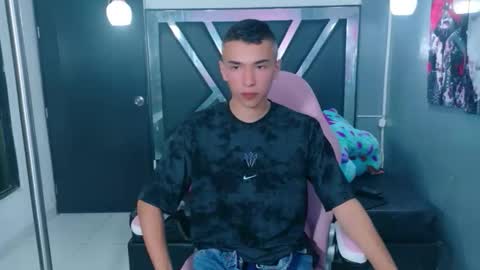 Snapshot of patrick_naughty1 chatting on October 19, 3:18 am patrick_naughty1 online show from October 19, 3:18 am
