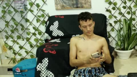     online show from March 28, 11:48 pm