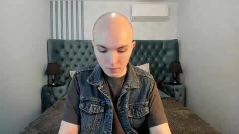 Snapshot of patrickbevy chatting on May 27, 1:57 am Patrick online show from May 27, 1:57 am