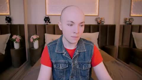 Snapshot of patrickbevy chatting on May 27, 10:07 pm Patrick online show from May 27, 10:07 pm