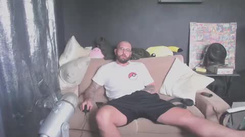 patrickmorris92 online show from April 4, 2:58 pm