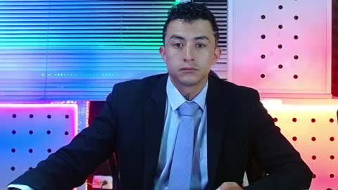 Darko0717  online show from May 27, 10:12 am