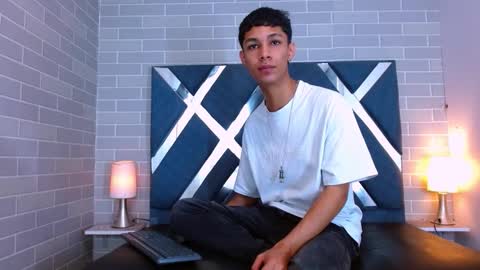 patt_morris online show from January 14, 7:08 pm