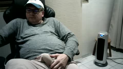 Snapshot of pattrom chatting on May 26, 12:28 am Patrom online show from May 26, 12:28 am