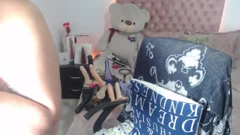 patty squirt87 online show from October 10, 2:32 am