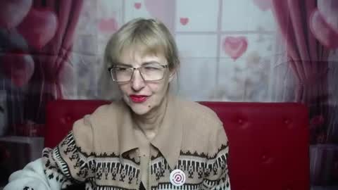 Snapshot of pattysanny chatting on May 15, 5:36 am PattySanny online show from May 15, 5:36 am