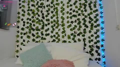 paulina online show from September 17, 1:51 am