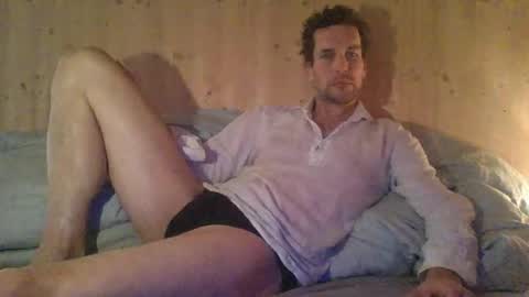 paueriwan online show from December 14, 11:26 am