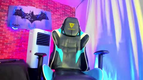 PAUL online show from November 30, 9:41 pm