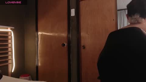 Paul online show from November 15, 1:40 pm