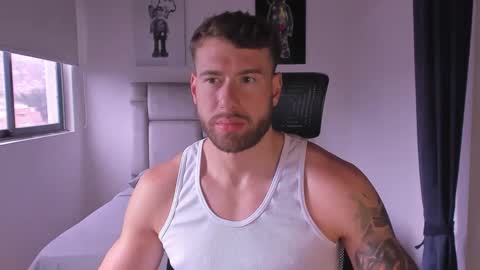 Snapshot of paul_roger chatting on March 12, 3:51 pm PAUL ROGER online show from March 12, 3:51 pm