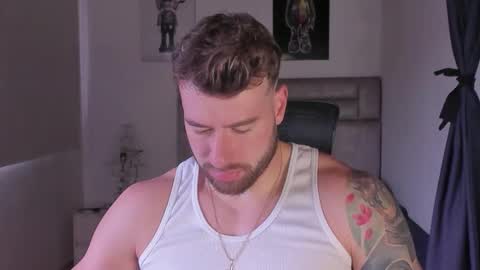 PAUL ROGER online show from February 19, 12:12 pm