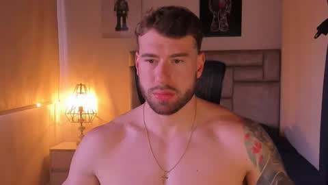 PAUL ROGER online show from April 14, 12:22 pm