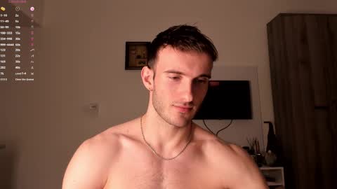 Paul online show from December 3, 8:40 pm