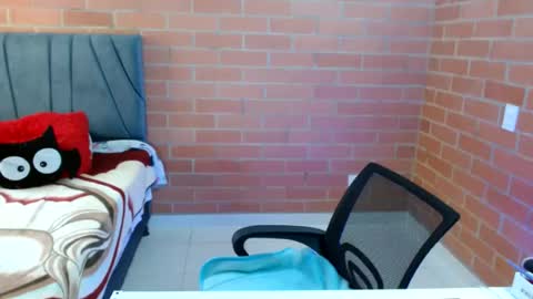 paula__117 online show from July 21, 8:00 pm