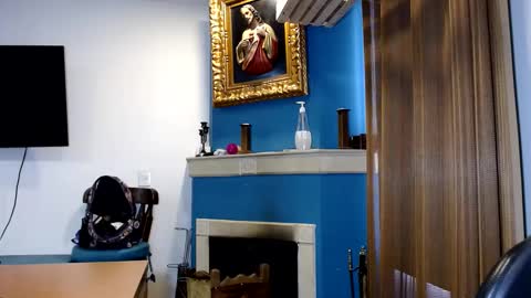 PAULA online show from January 21, 7:50 pm