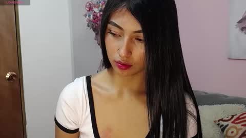 Pau online show from November 29, 12:41 pm