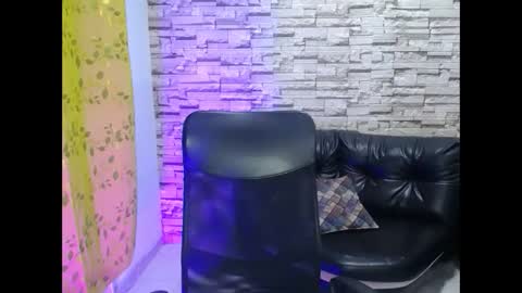 paula ross online show from May 13, 1:03 am