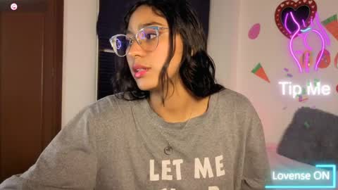 Paula  online show from April 14, 3:12 am