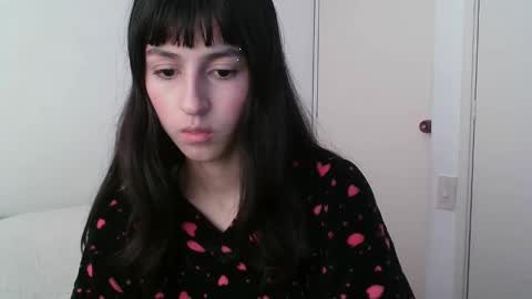 Snapshot of paulainblue chatting on January 26, 9:29 am online show from January 26, 9:29 am