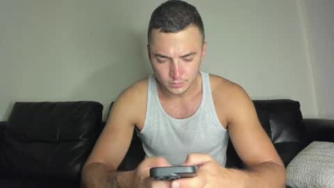 paulblack021 online show from December 19, 11:50 am