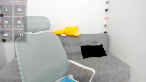 Snapshot of paulette65 chatting on November 13, 1:48 am PAU online show from November 13, 1:48 am